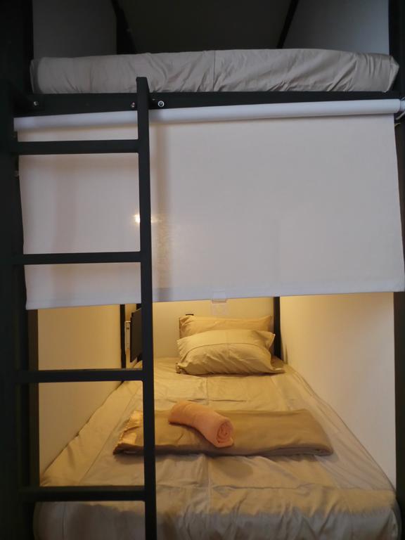 28 Bahari Hotel George Town Room photo