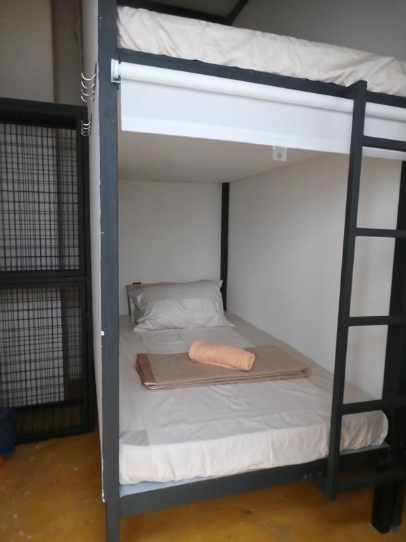 28 Bahari Hotel George Town Room photo