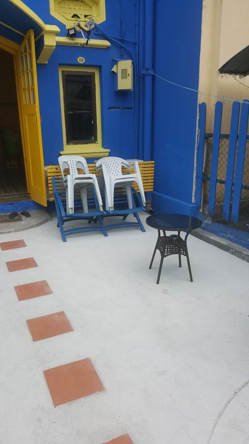 28 Bahari Hotel George Town Exterior photo